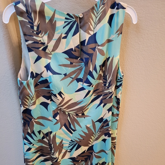 Tommy Bahama- sample dress - womens - size 6 - Picture 4 of 4